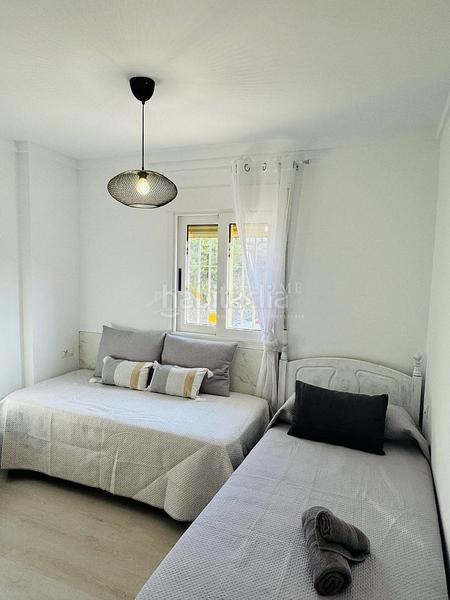 Foto c0e84a65-820f-4215-b48a-17f04cf3e3d7. Lloguer apartament amb calefacció piscina a Centro Nerja