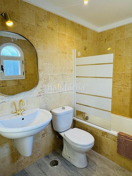 Foto d0f3b6a4-9928-439a-bd7f-16f094918998. Lloguer apartament amb calefacció piscina a Centro Nerja