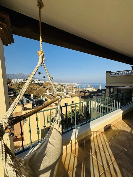 Foto 782c3fe9-3db6-4350-b05c-411f5d252fb5. Rent apartment with heating pool in Centro Nerja