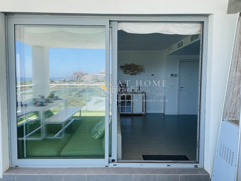 Foto ccdfc208-36e9-4e0e-9520-9af5d41eaca2. Miete appartement mit parking pool in El Morche Torrox