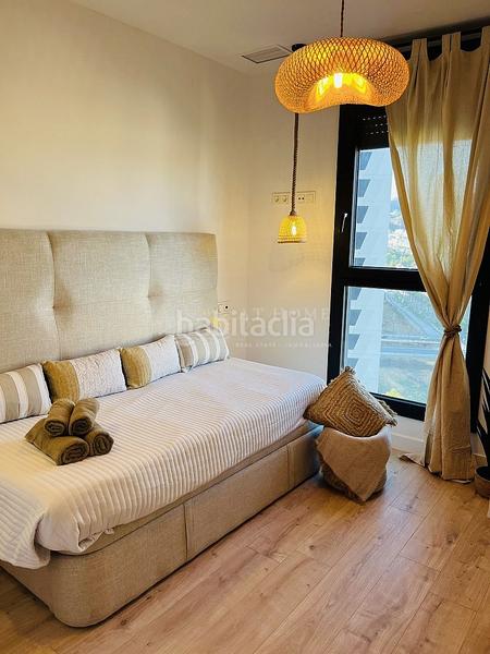 Foto 02882be9-3d51-436f-9700-9f80d14ec732. Lloguer apartament amb aparcament piscina a Centro Histórico Málaga