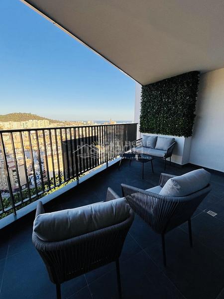 Foto f8664353-f705-48a1-9bc8-311361dad6cd. Location appartement avec parking piscine dans Centro Histórico Málaga