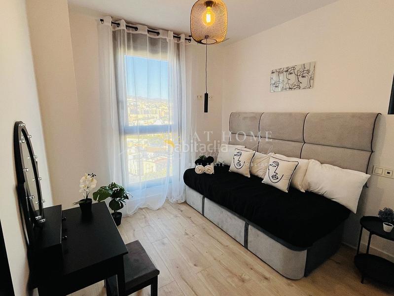 Foto 2d989be9-8447-4e78-8154-759d70e062fc. Lloguer apartament amb aparcament piscina a Centro Histórico Málaga