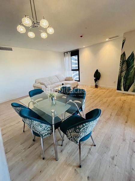 Foto f0aeda01-d622-4ef8-95a7-a595efd885c1. Lloguer apartament amb aparcament piscina a Centro Histórico Málaga