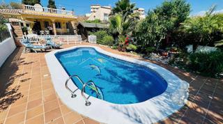 Location Maison à El Peñoncillo. Preciosa villa en torrox costa casa mari