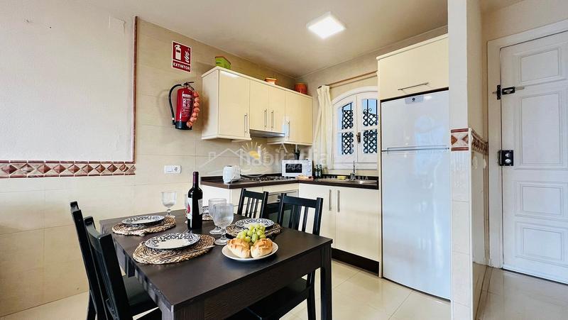 Foto 5b186790-2d54-4a09-b467-086e8bbfabc3. Lloguer apartament amb calefacció a Centro Nerja
