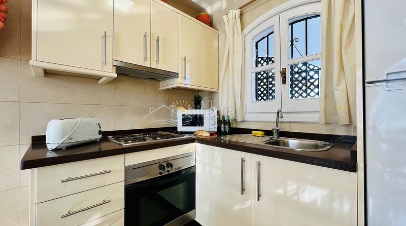 Foto 65bd3f4b-2968-4736-b35c-6de2c6fe6c7d. Rent apartment with heating in Centro Nerja