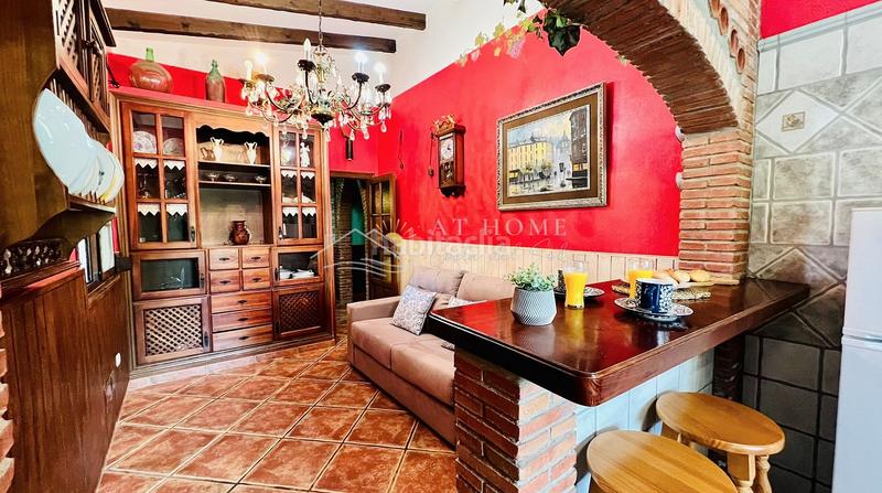 Foto 8122e2de-3cd4-416a-9c31-2f4f9fc37eb4. Rent chalet with heating in Torrox pueblo Torrox