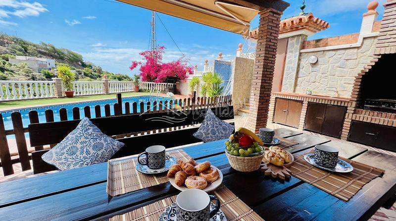 Foto ab754b08-03d2-4cbb-a734-fe9c296a083a. Rent chalet with heating in Torrox pueblo Torrox