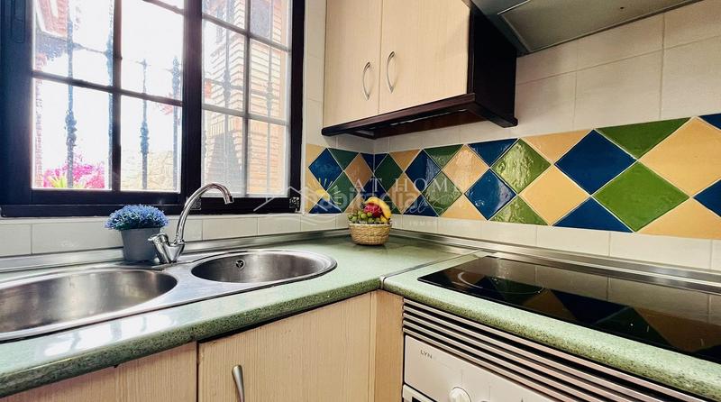 Foto d7b2a617-b07b-48c8-97d7-c3ca004db47f. Rent chalet with heating in Torrox pueblo Torrox