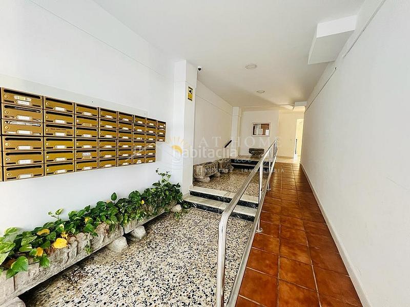 Foto 1faea9b8-f678-43fc-b835-a44ad16af0ed. Lloguer apartament a Centro Nerja
