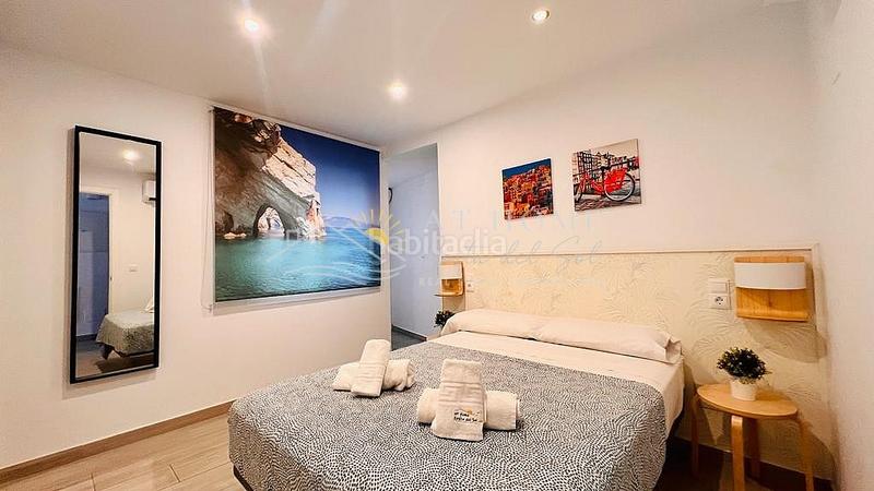 Foto f5f903cb-288c-483e-a877-500a129d134b. Lloguer apartament a Centro Nerja