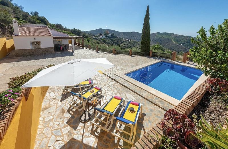 Foto 0ef924fe-9dd1-4040-889e-3818ad8b33ad. Location maison avec chauffage parking piscine dans Torrox