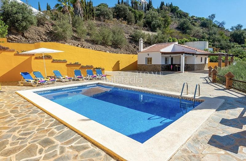 Foto d331ce83-343c-4774-823d-c3471683f291. Location maison avec chauffage parking piscine dans Torrox