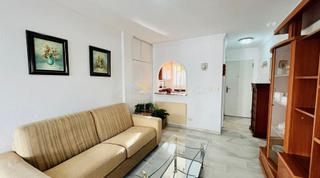Location Appartement à El Peñoncillo. Piso en laguna beach
