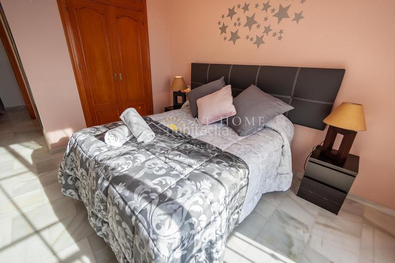 Foto fa16fc8d-1878-44ab-b1c8-567c1d651fd5. Miete chalet mit parking pool in Frigiliana