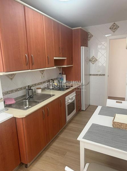 Foto d69b5092-2c8d-4132-8a7e-891db2c7e30a. Lloguer apartament a Centro Nerja