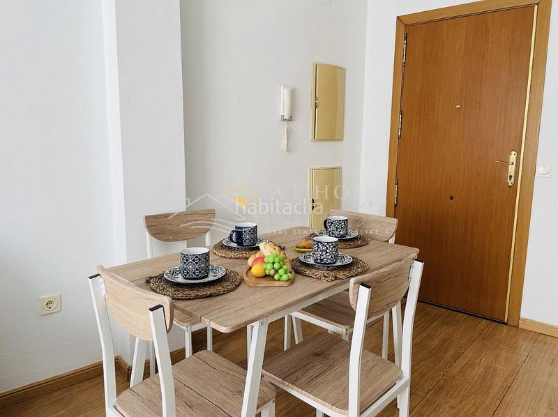 Foto 9cc7b309-dd24-4a50-b6fd-be4afe627740. Location appartement dans Centro Nerja