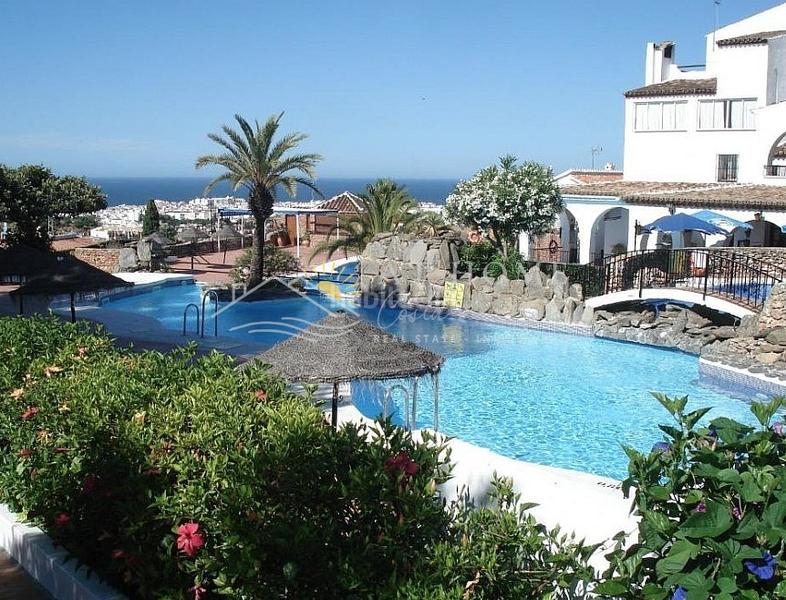 Foto 8145ff7e-f1cd-4a61-b52c-131d3df61c7e. Lloguer casa amb piscina a Centro Nerja