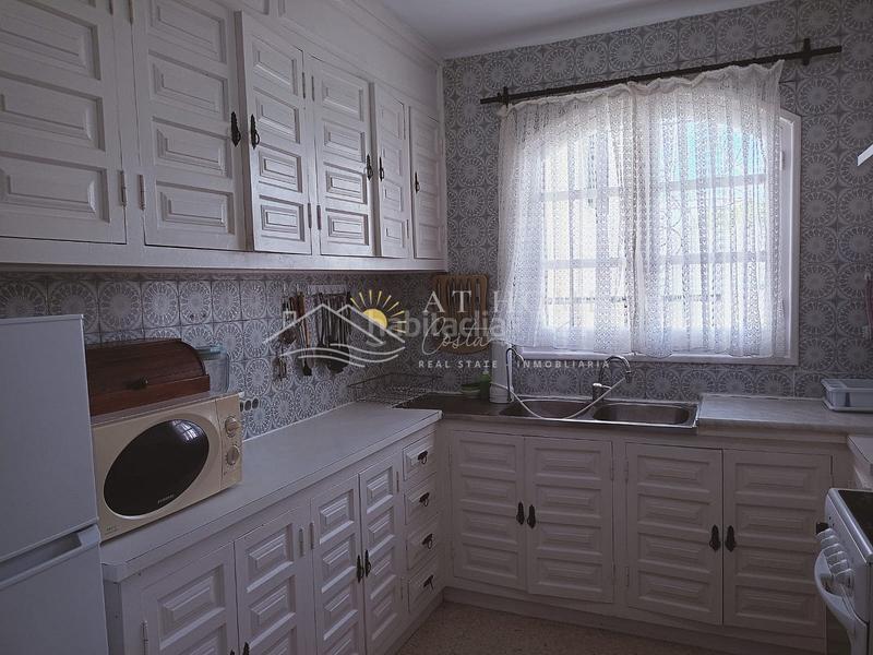 Foto 7aaafd30-8e0d-4b6a-838e-1a2c60d2efd7. Miete haus mit pool in Centro Nerja