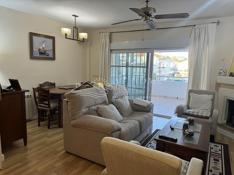 Foto 110e726b-58fe-40f0-b904-cd646c557300. Apartament amb aparcament a la cala Mijas Mijas