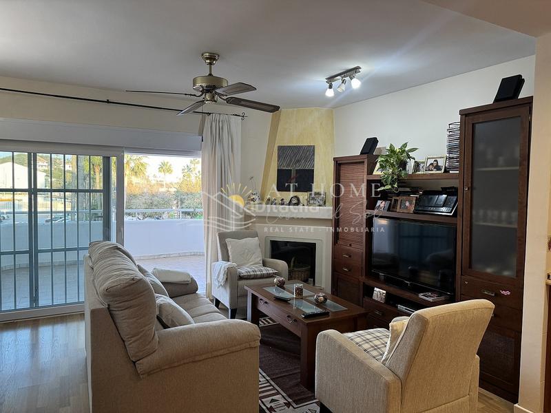 Foto 85b425d7-eb8e-46bb-8ab7-620d3acec0a4. Apartament amb aparcament a la cala Mijas Mijas