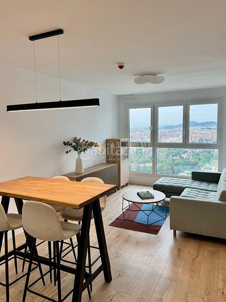 Foto 7072d86f-1344-4a59-aefa-4a0c6e748250. Appartement mit parking pool in Centro Histórico Málaga