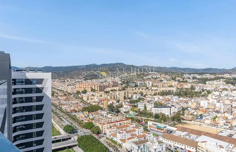 Foto d44a4f78-8c1d-4b2a-b569-ed73c05e493b. Appartement mit parking pool in Centro Histórico Málaga