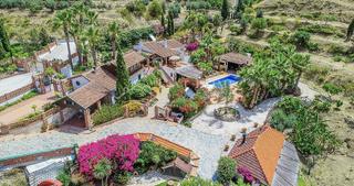 Chalet à Mijas pueblo. Finca rústica en venta, mijas