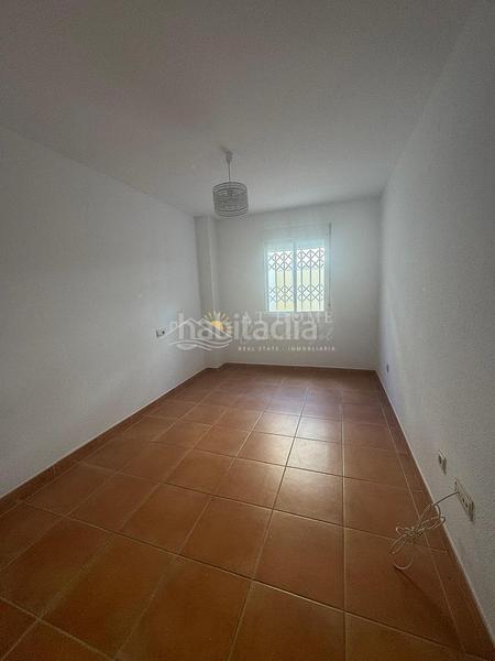 Foto 7b71d570-b8c9-463c-a184-054830ed2734. Apartament amb piscina a El Peñoncillo Torrox
