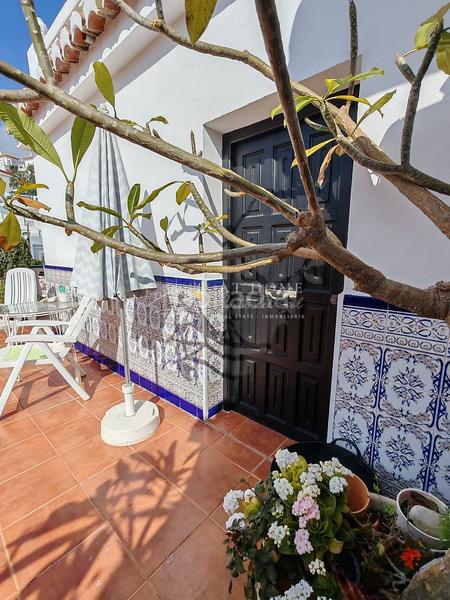 Foto a3719b53-2771-4405-9c6d-aeb47629f837. Casa amb aparcament piscina a Centro Nerja