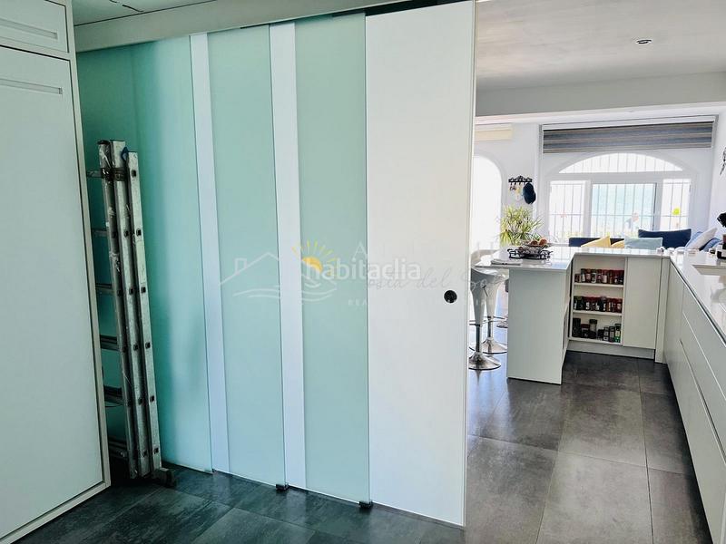 Foto 4710d8a0-4d43-4c9a-b99b-3fbb59411a1c. Casa  en primera linea de playa. en Roquetas pueblo Roquetas de Mar