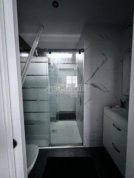 Foto 4d0a1529-771c-47fe-8179-0b007a4670a1. Casa  en primera linea de playa. en Roquetas pueblo Roquetas de Mar