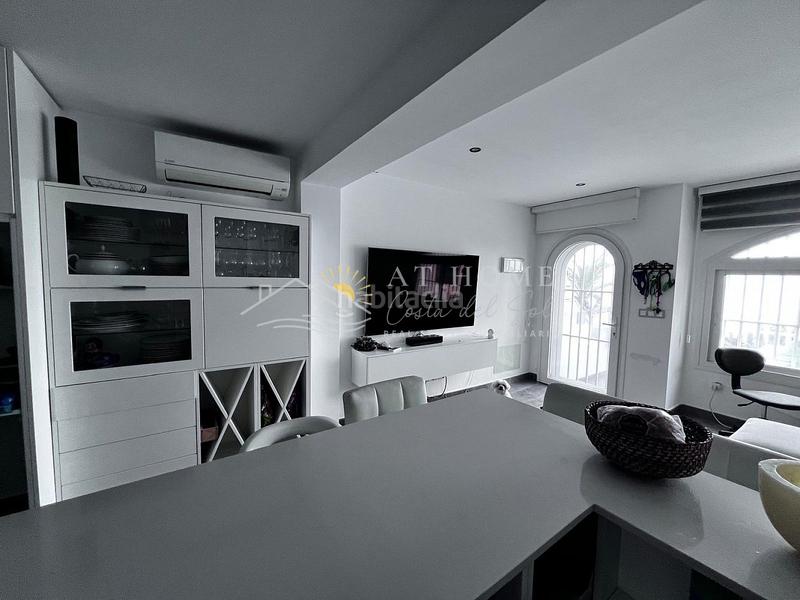 Foto a482931d-4660-4a23-86dc-6d0e375c4a5f. Casa  en primera linea de playa. en Roquetas pueblo Roquetas de Mar