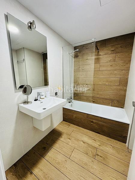 Foto dce754e1-228b-4a03-97c9-a9418f77dd83. Apartament amb aparcament piscina a Torrox pueblo Torrox