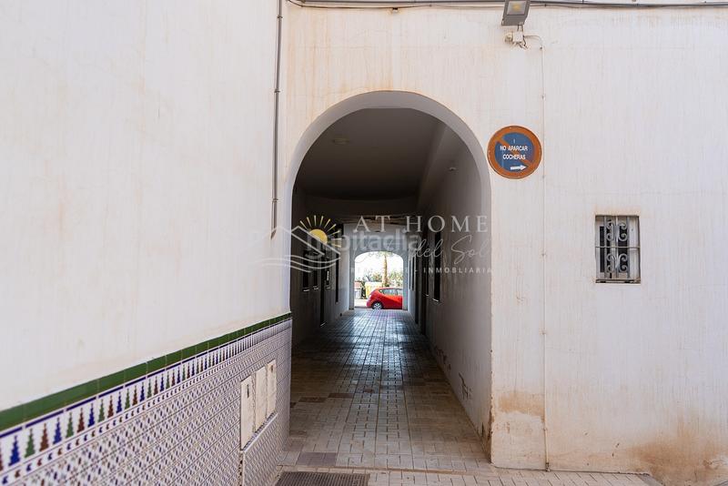 Foto 9c7a3ca5-5c84-4ea8-aa67-af0d462dfc4d. Apartament amb piscina a El Morche Torrox