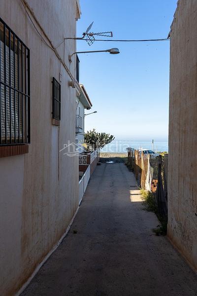 Foto ac920589-e422-4149-aef5-0cf77c34286e. Apartament amb piscina a El Morche Torrox