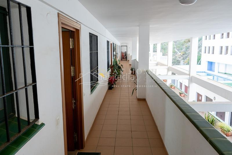 Foto c677eec5-e92c-44c2-ba1a-24832be7fd82. Apartament amb piscina a El Morche Torrox