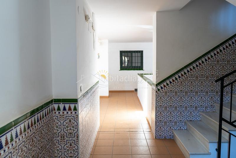 Foto cf2fe3a4-0ecc-4ceb-b226-f1ca3451fe3e. Apartament amb piscina a El Morche Torrox