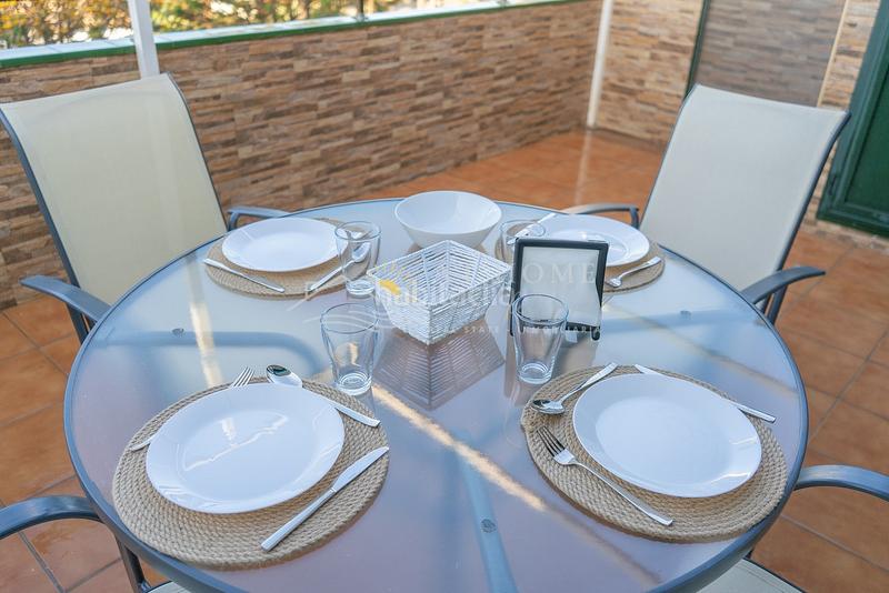 Foto f8fc17f2-2f88-4925-a578-53b22743af2f. Apartament amb piscina a El Morche Torrox