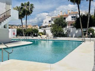 Appartement en Centro. Amplio piso en nerja.