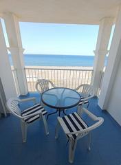 Apartamento en El Morche. Piso en primera linea de playa.