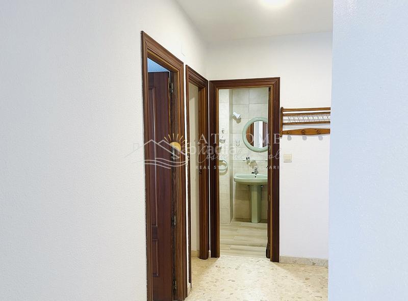 Foto 6dbbf194-fe72-49f9-88fe-3b3a4e4e1822. Alquiler apartamento alquiler meses de invierno en Almuñécar