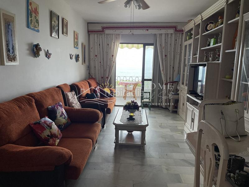 Foto 11703cb3-6503-4d07-93fc-4f0ff2e3dcd1. Apartament amb aparcament a Torrox pueblo Torrox