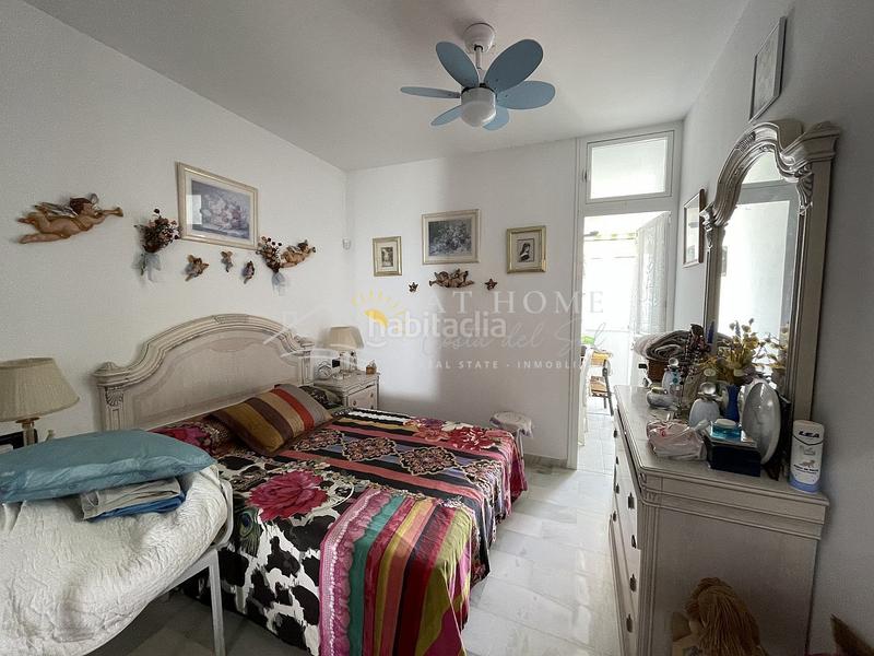 Foto 3824967b-c9a4-4552-8dfa-601eb2d37867. Apartament amb aparcament a Torrox pueblo Torrox