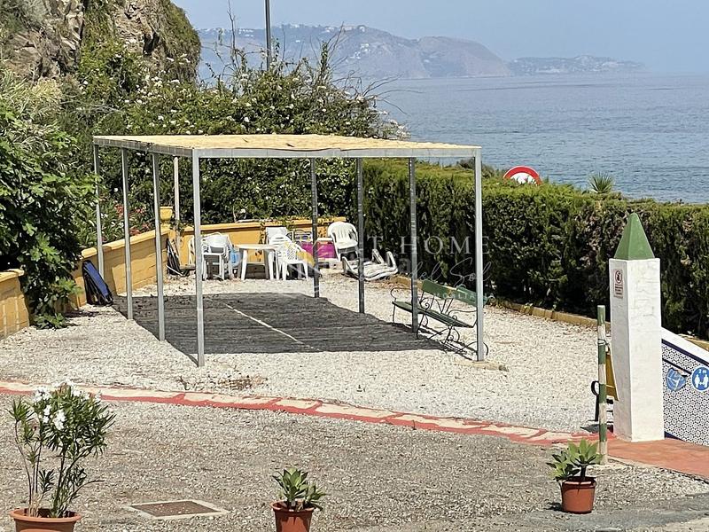 Foto 86122dad-8a1f-4fe7-adb6-3486d03d631d. Apartament amb aparcament a Torrox pueblo Torrox