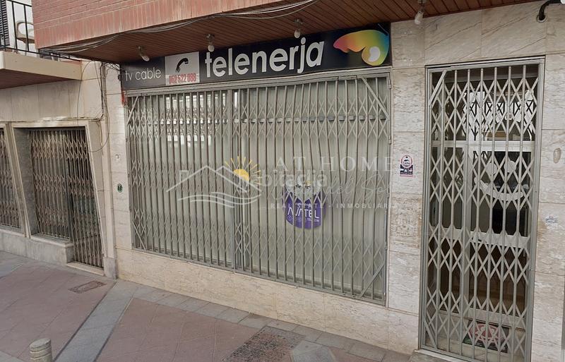 Foto e76b1757-1253-41ec-9dd2-ee16c584df3d. Local comercial local en venta en el Centro . en Centro Nerja