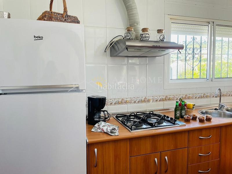 Foto 95874a47-53b9-4358-8402-12e21d5c3e27. Rent house with parking pool in Torrox pueblo Torrox