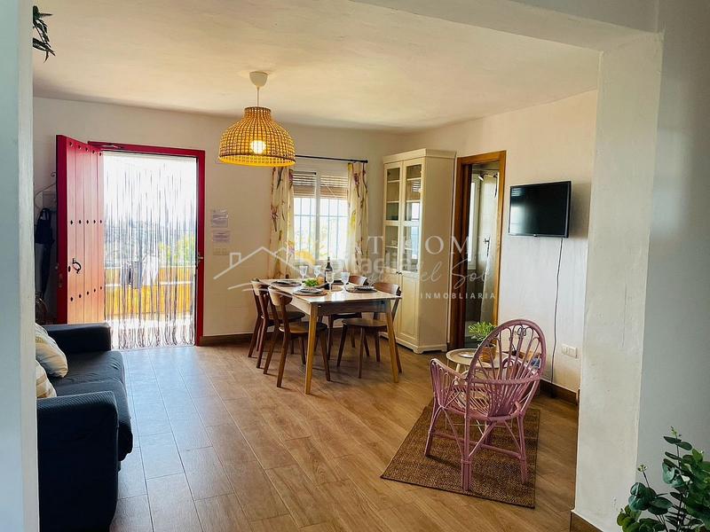 Foto 04ffd655-8d99-49dd-9f5f-86d42794e13d. Rent house with parking pool in Torrox pueblo Torrox