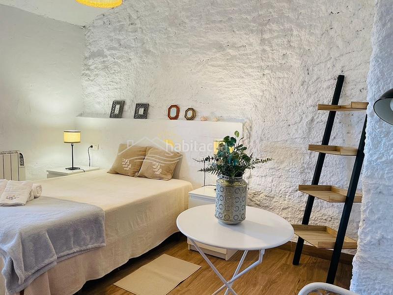 Foto 0aafbf82-50f3-4212-9229-dd72be190ab0. Rent house with parking pool in Torrox pueblo Torrox